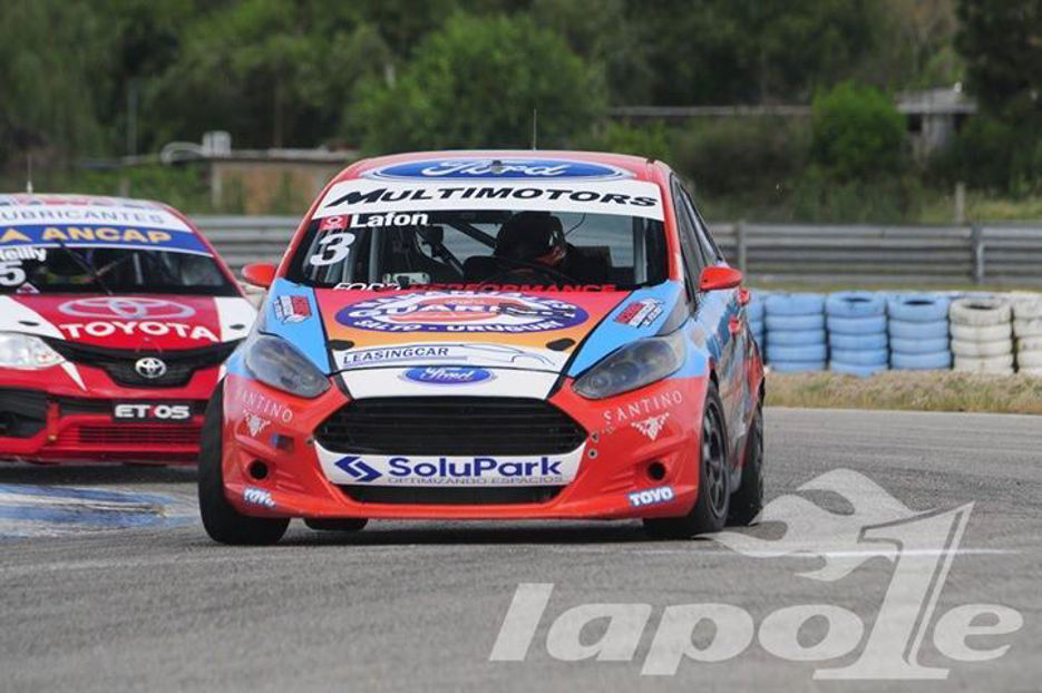 Un año más apoyando al automovilismo nacional